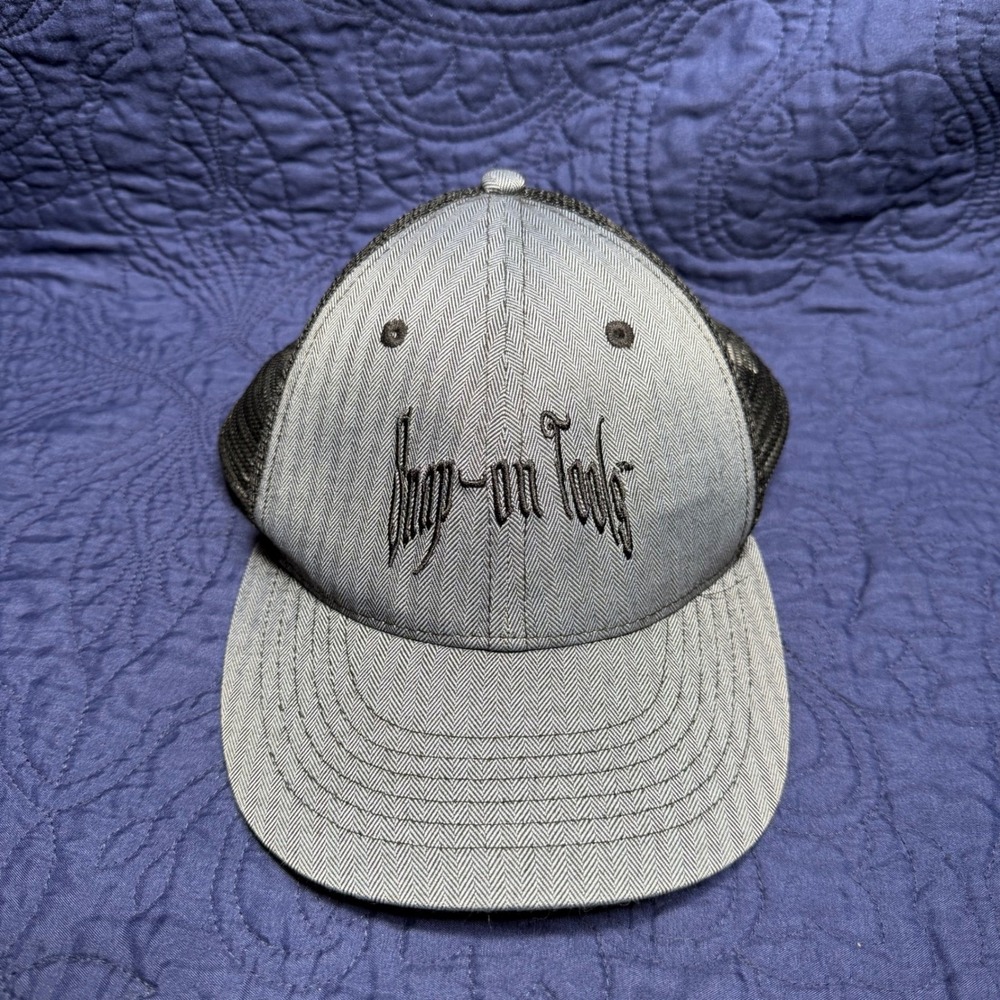 Snap-on Tools Grey Herringbone Trucker Hat Black Mesh Snapback Cap Mens